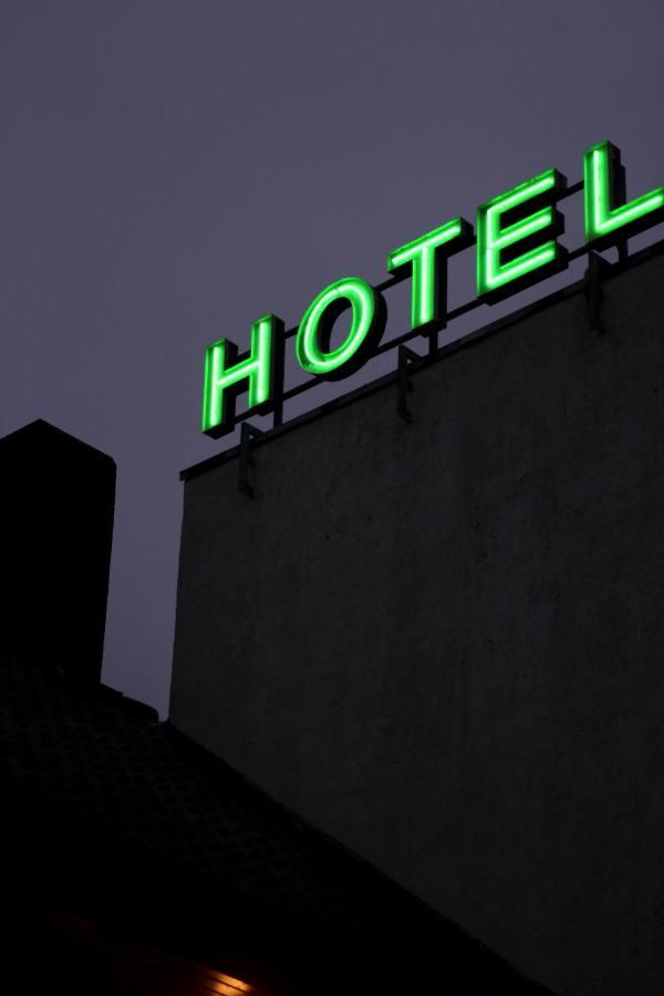 Hotel Gruener Baum Bretzenheim Екстериор снимка